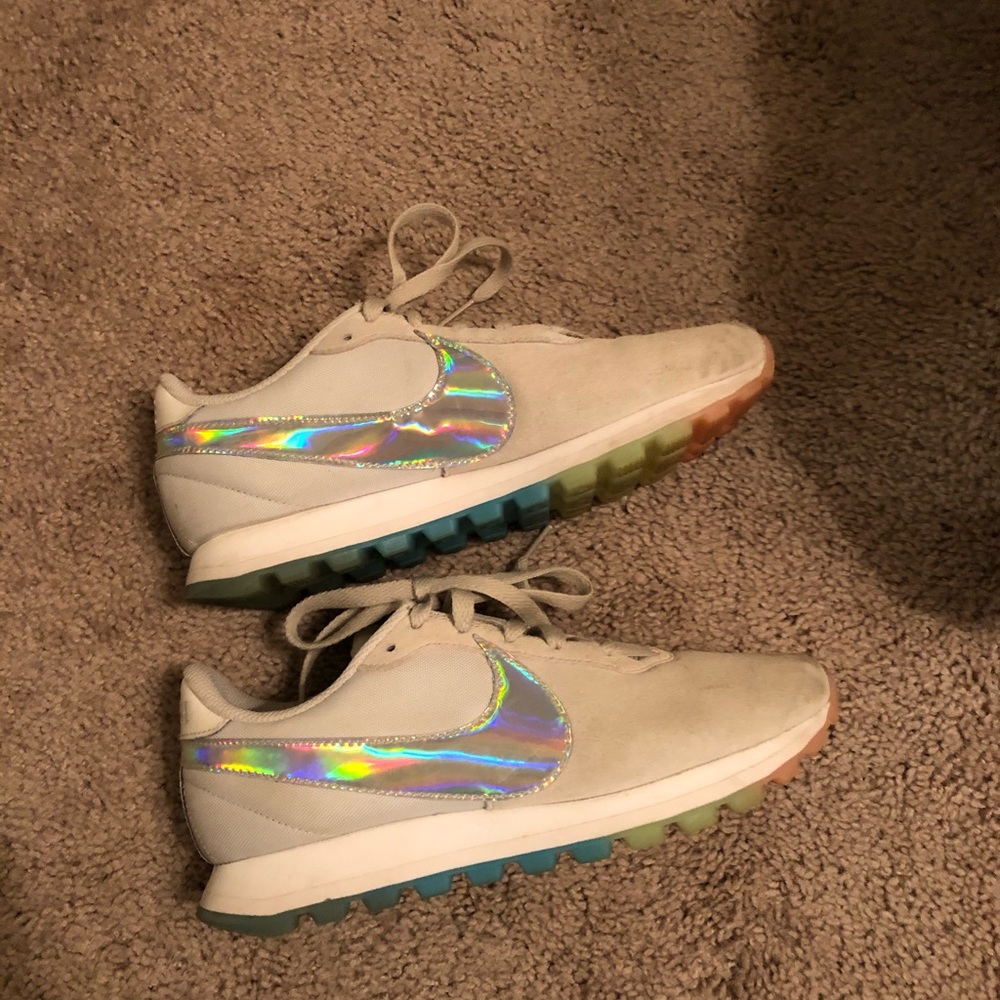 Nike PreLove OX Rainbow